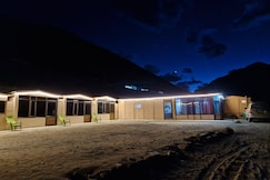 pangong rainbow cottage, Pangong
