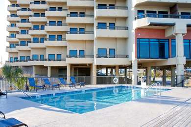 Best Western New Smyrna Beach Hotel & Suites - Tap to explore photos