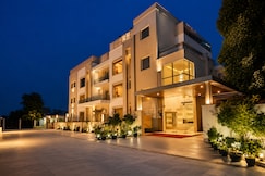 Eastlynn Collections HUDA City Centre, Sector 45, Gurugram, Gurgaon
