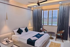 Hotel Laxmi Elite Karad, Karad