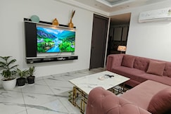 Urban Acacia 3bhk Vasant Kunj New Delhi 602, Delhi