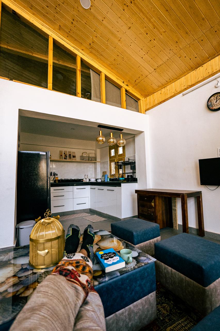 Cosy 1bhk w/ Loft | Itsy Bitsy - Tap to explore photos