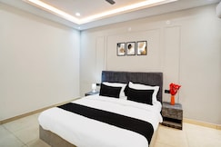 OYO 830390 Hotel SS Royal, Lucknow