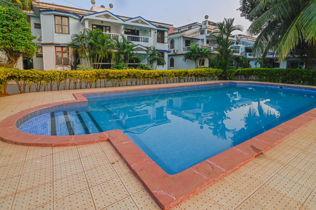 Villa Sapphire close to Baga with Pool - Tap to explore photos