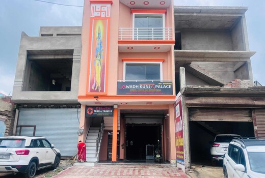 Hotel O Awadh Kunj Palace