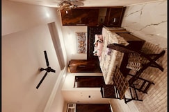 The Cozy Corner, Gurgaon