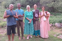 RADHA APARTMENTS Stay, Dig