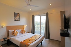 Hotel Yellow Chilly, Delhi