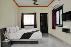 Paradise Hotel, Pune