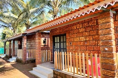 Saka Kadam Homestay, Guhagar