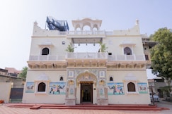 Jeevan Haveli Heritage Hotel And Museum, Nawalgarh