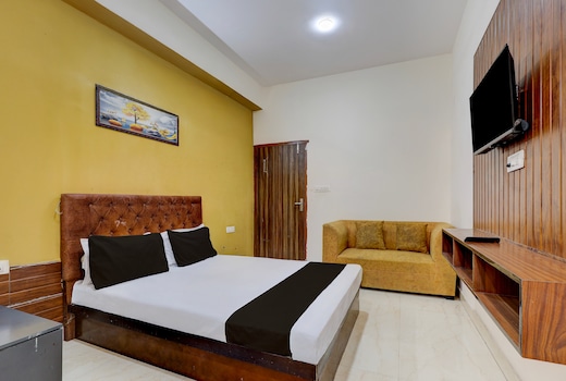 Hotel O The Grand Luxury