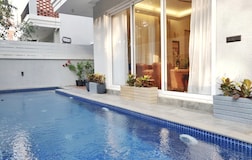 Swimming Pool 1