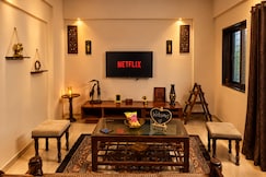 El Heritage AC 1BHK Vintage Luxury, Pune