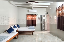 Omkar Homestay 400m from Dwarkadhish Temple., Dwarka