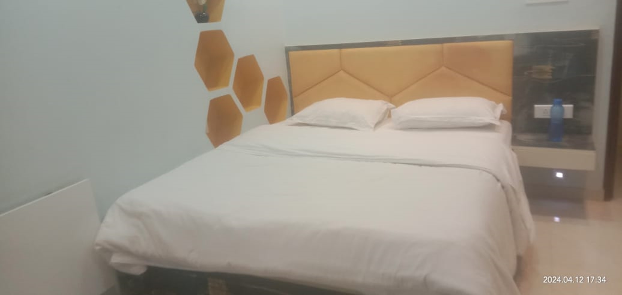 Emcure Guest House Mumbai- Sahil Exotica 201 - Tap to explore photos
