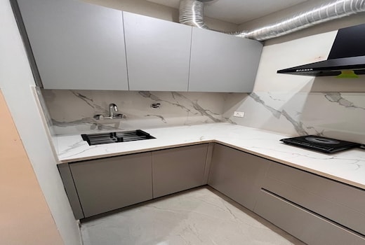 Couple Friendly Studio Apartment in Sector 42