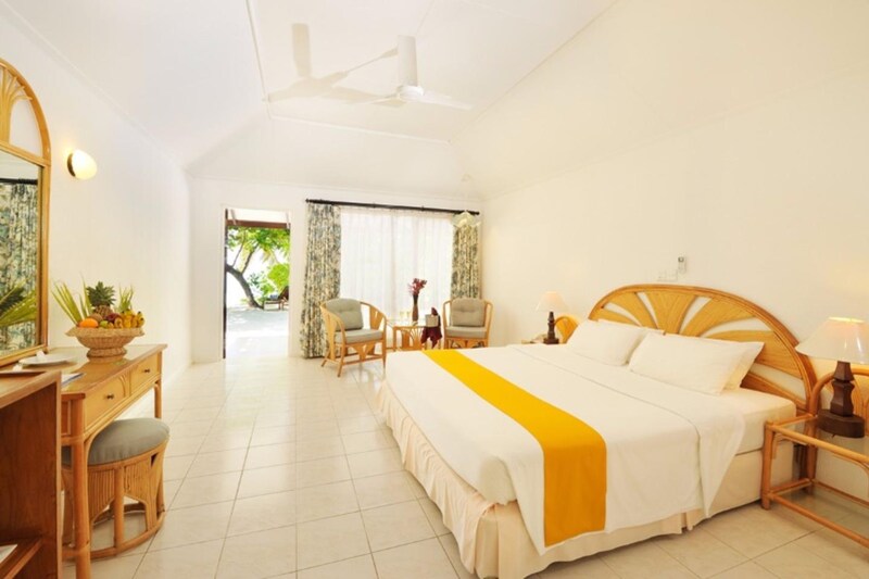 Holiday Island Resort Spa Maldives Inr 4801 Off 2 1 7 4 0 Holiday Island Resort Spa Maldives Inr 4801 Off 2 1 7 4 0 Best Offers On