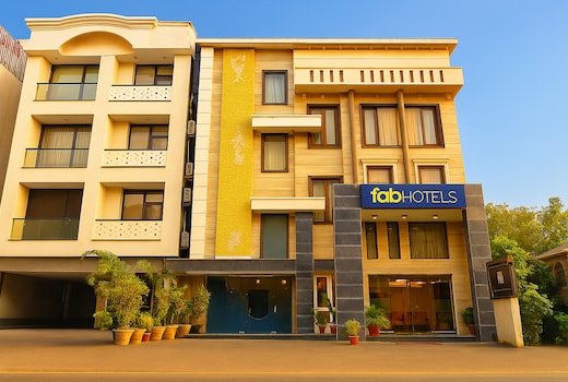 FabHotel Prime Zen Inn - Nr. Apollo Hospital