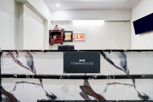 Super Townhouse Hotel Rachna Inn