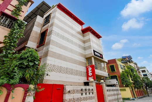 Hotel O Trivedi Tower