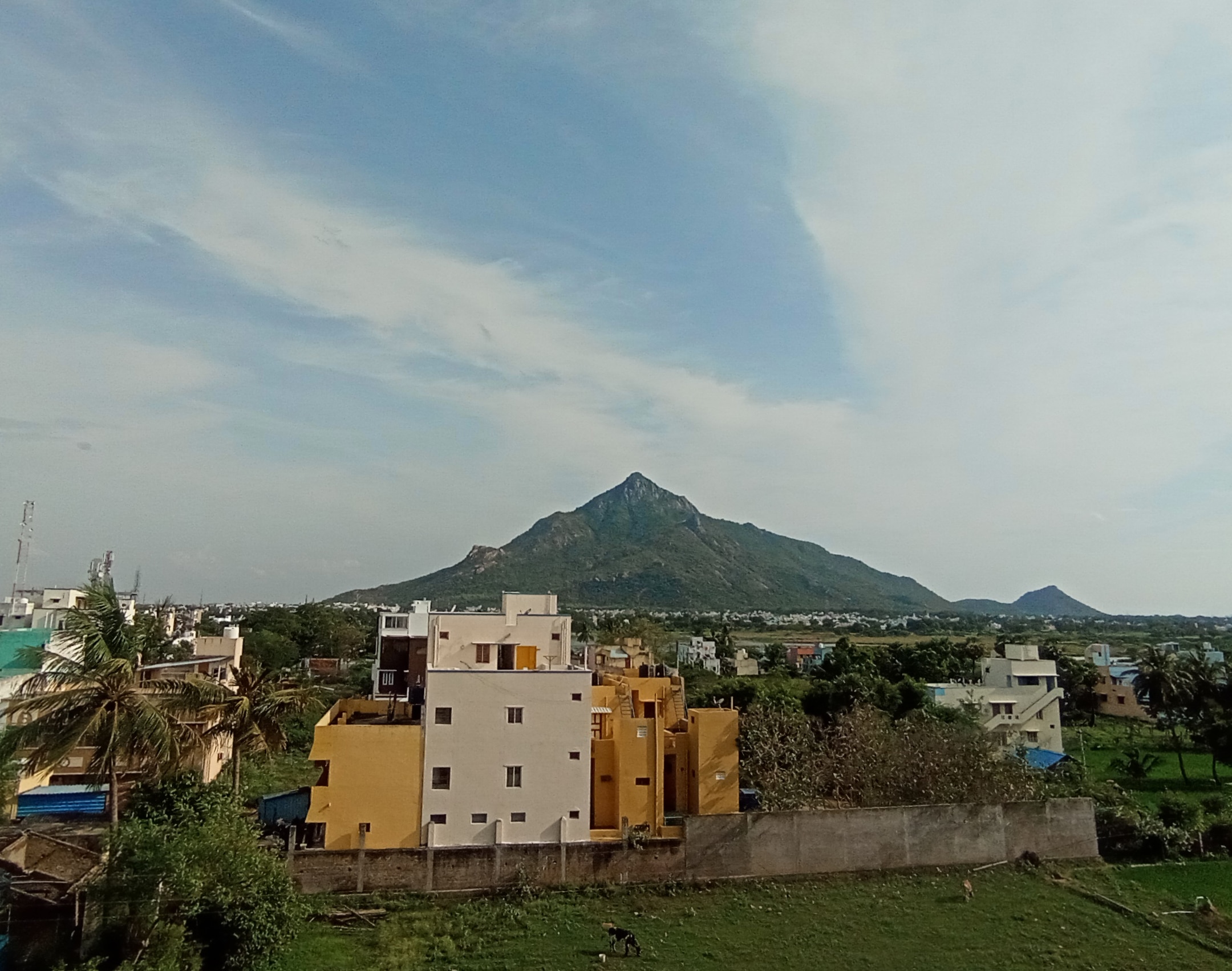 JR RESIDENCY Tiruvannamalai - Tap to explore photos