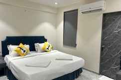 Hotel nee residency, Rajkot