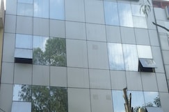 Hotel Surya Plaza, Delhi