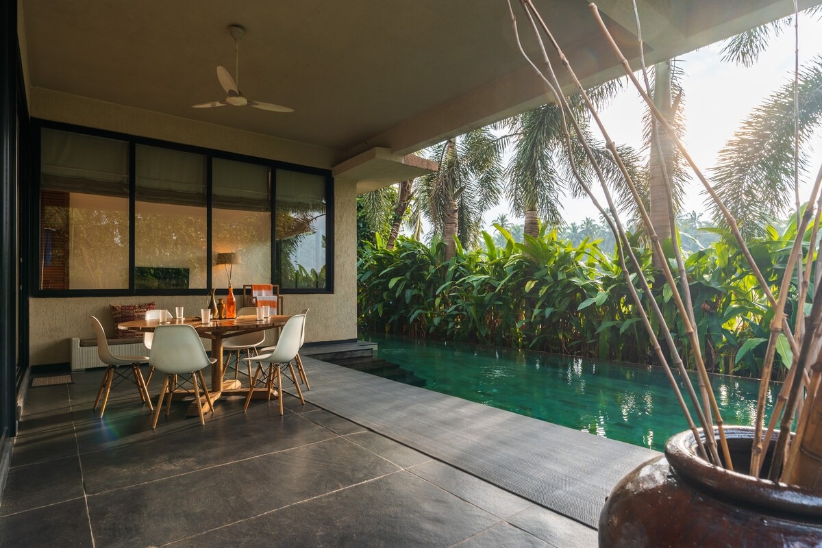 PuraVida I-Luxurious 5BHK Villa, Pvt pool, Anjuna - Tap to explore photos