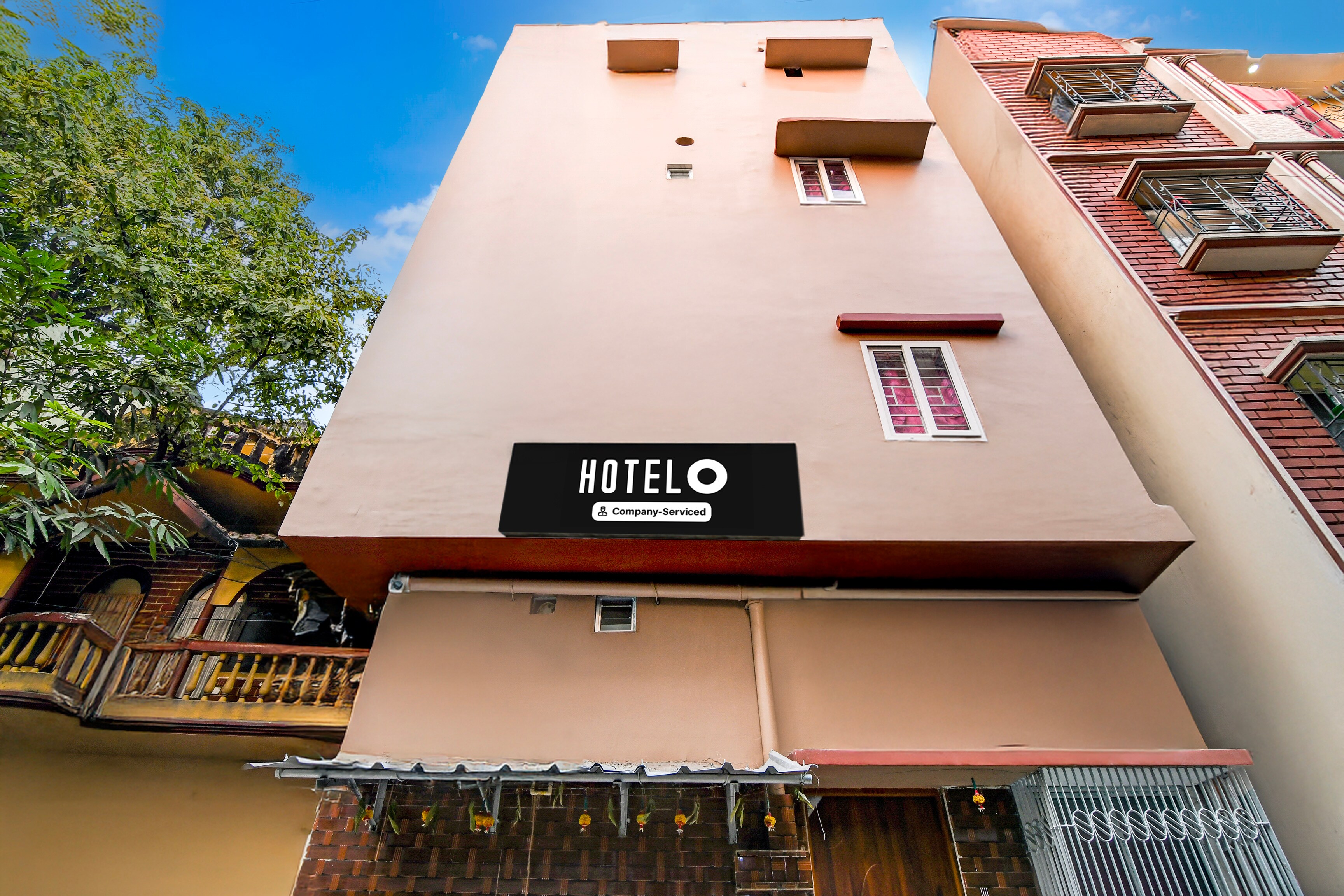 Super Hotel O Nicco Park Kolkata - Tap to explore photos