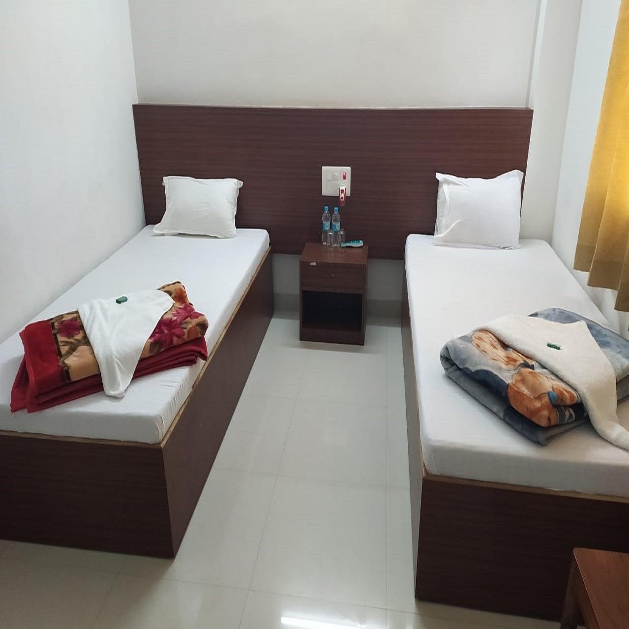 MAHA PRAGYA GUEST HOUSE - Tap to explore photos