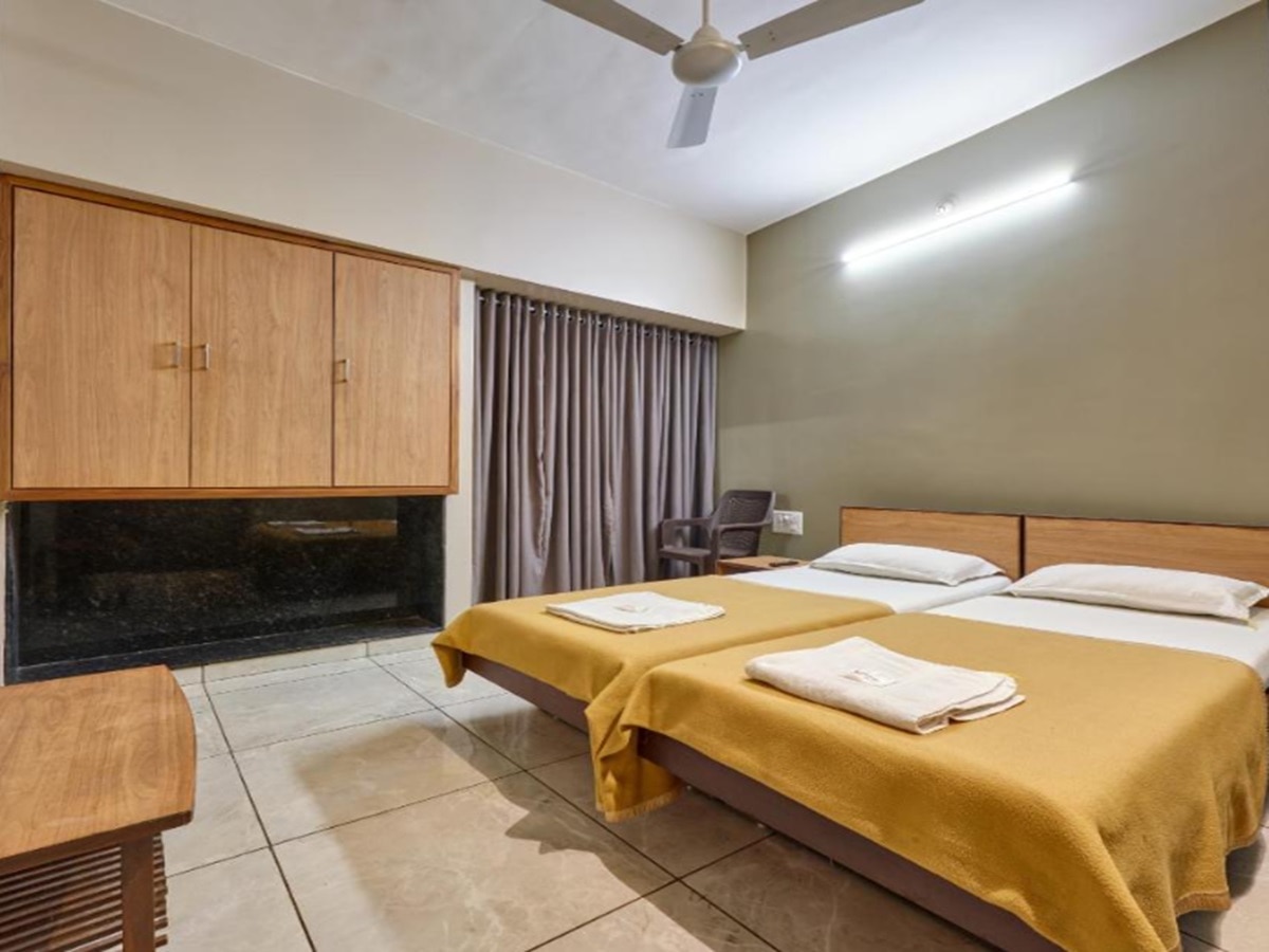 Hotel Pathik 5