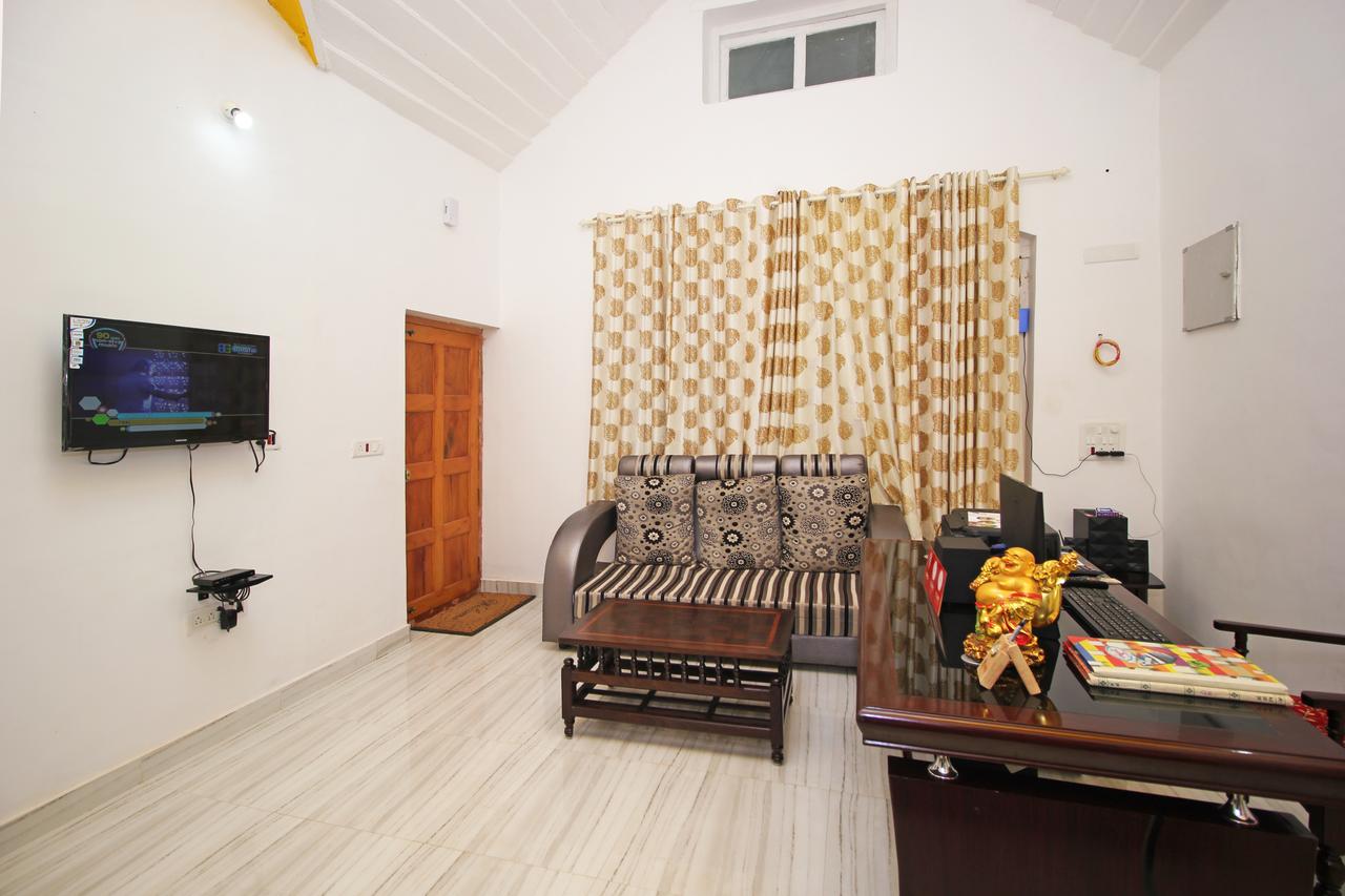 Vintage Villa Homestay - Tap to explore photos