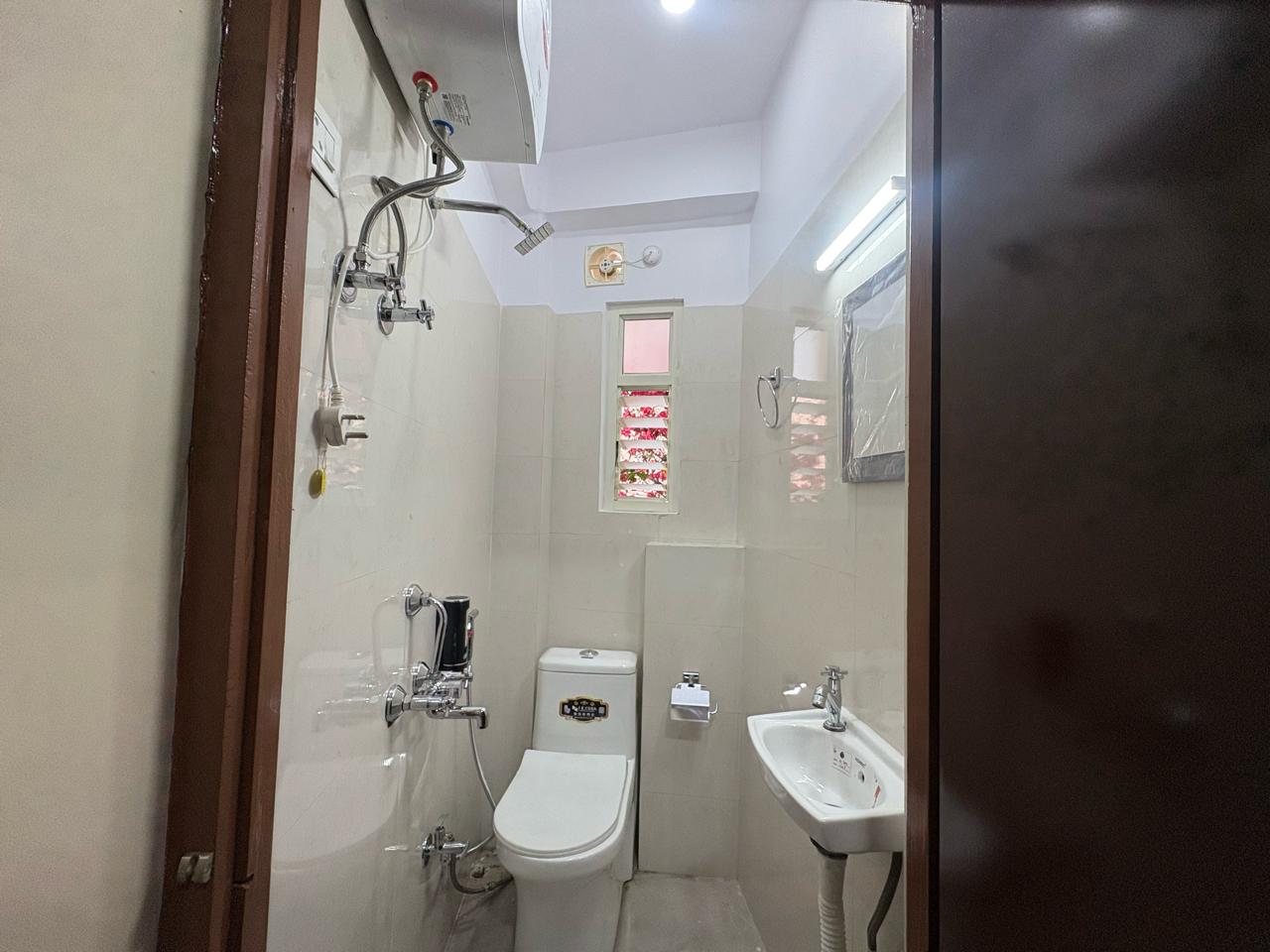 THE BLUE BURROWS HOMESTAY - Tap to explore photos