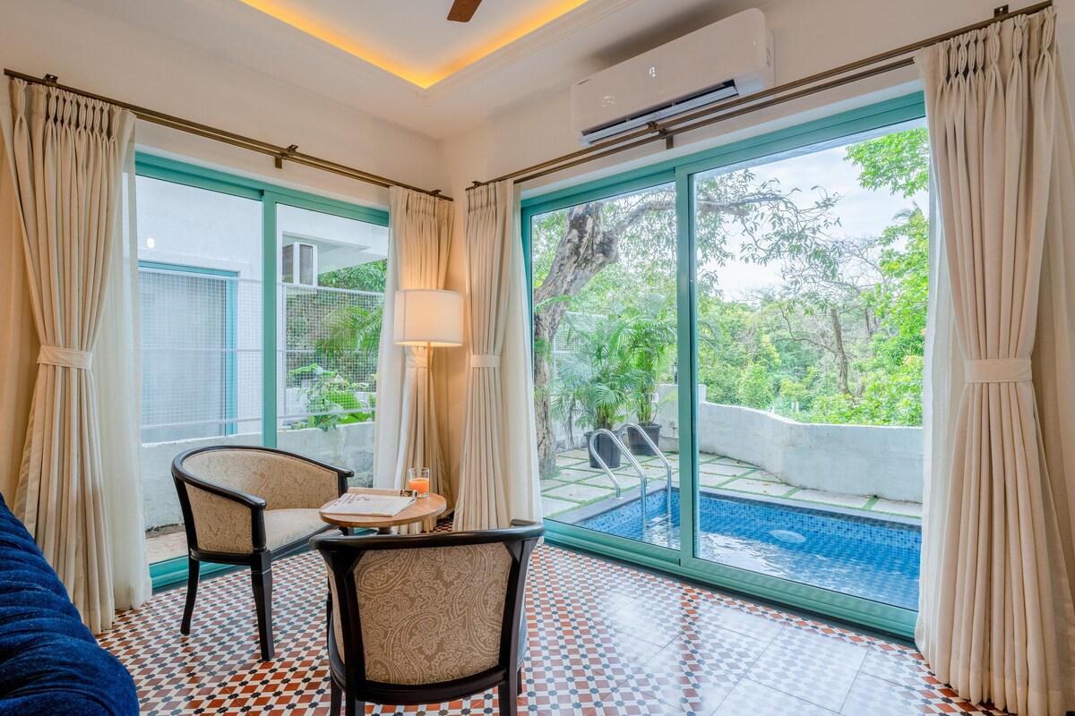 Hireavilla | Celeste - 3BHK Villa with Private Pool in Parra - Tap to explore photos