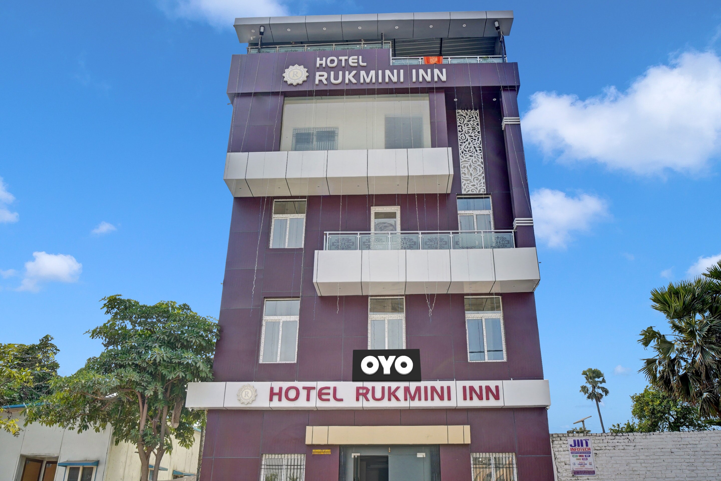 Hotel O Flagship 811585 Hotel Rukmini Inn & Banquets - Tap to explore photos