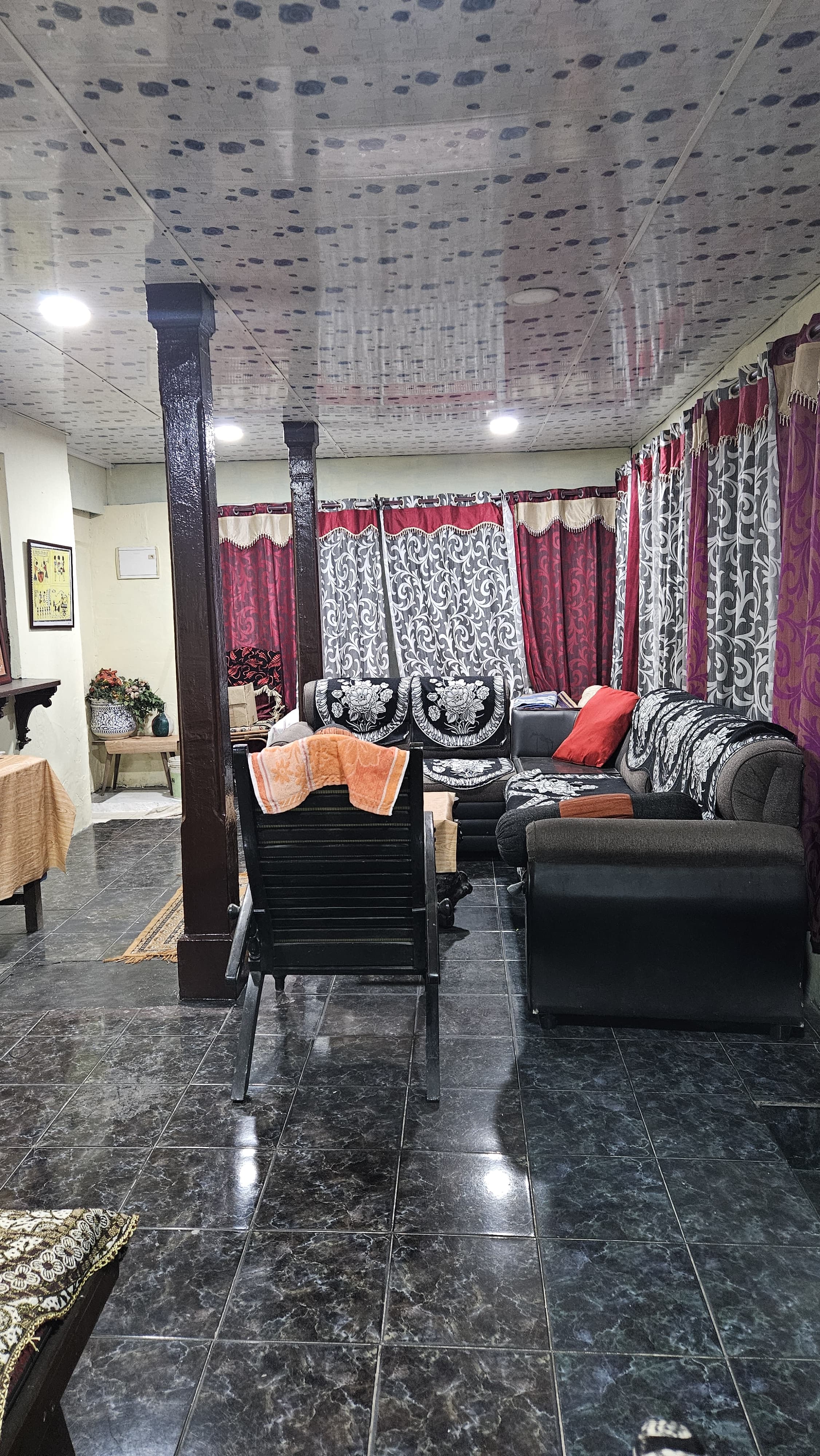 Prayani Homestay - Tap to explore photos