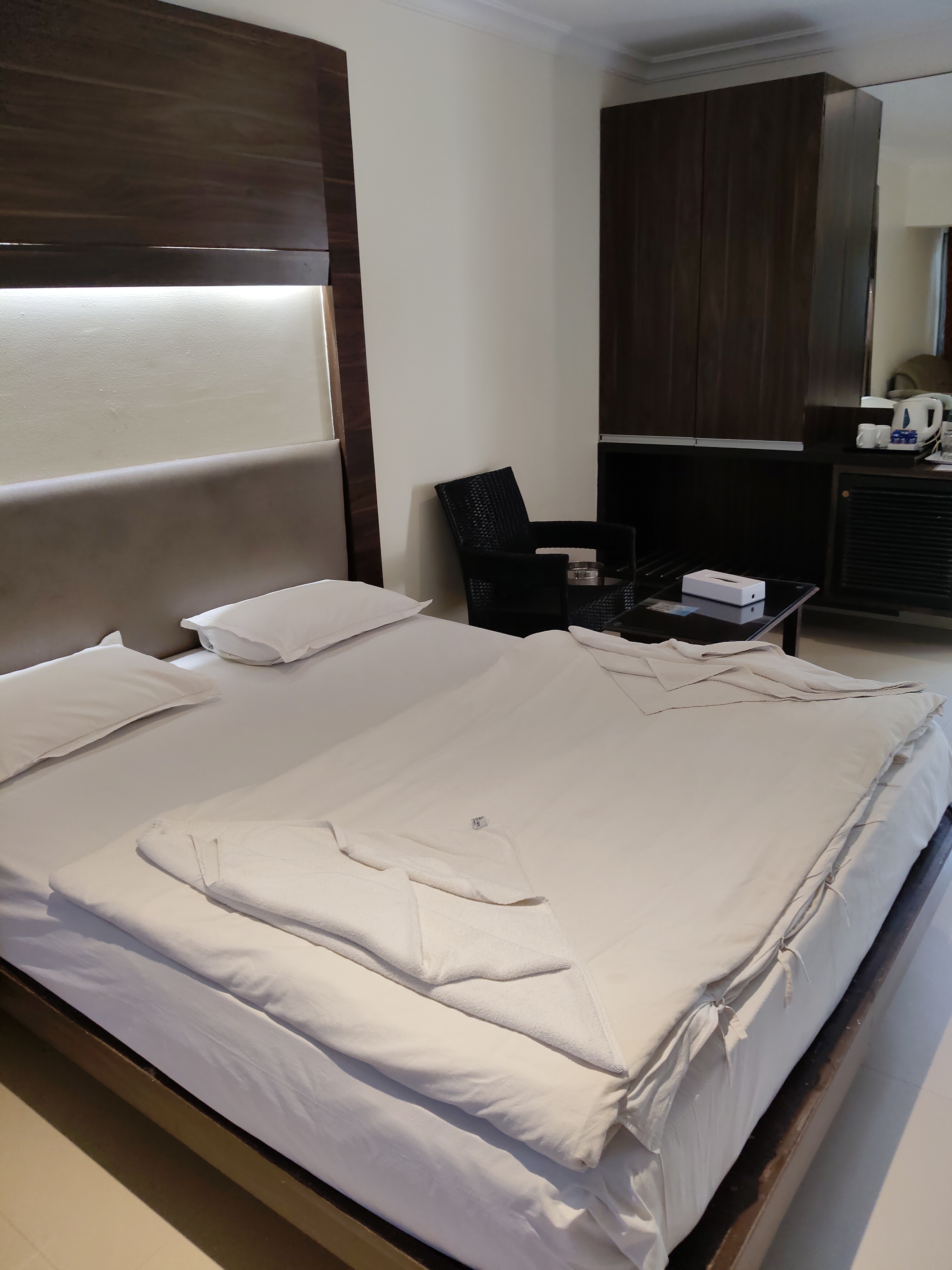Executive (4 Person) with Private Sitout 1