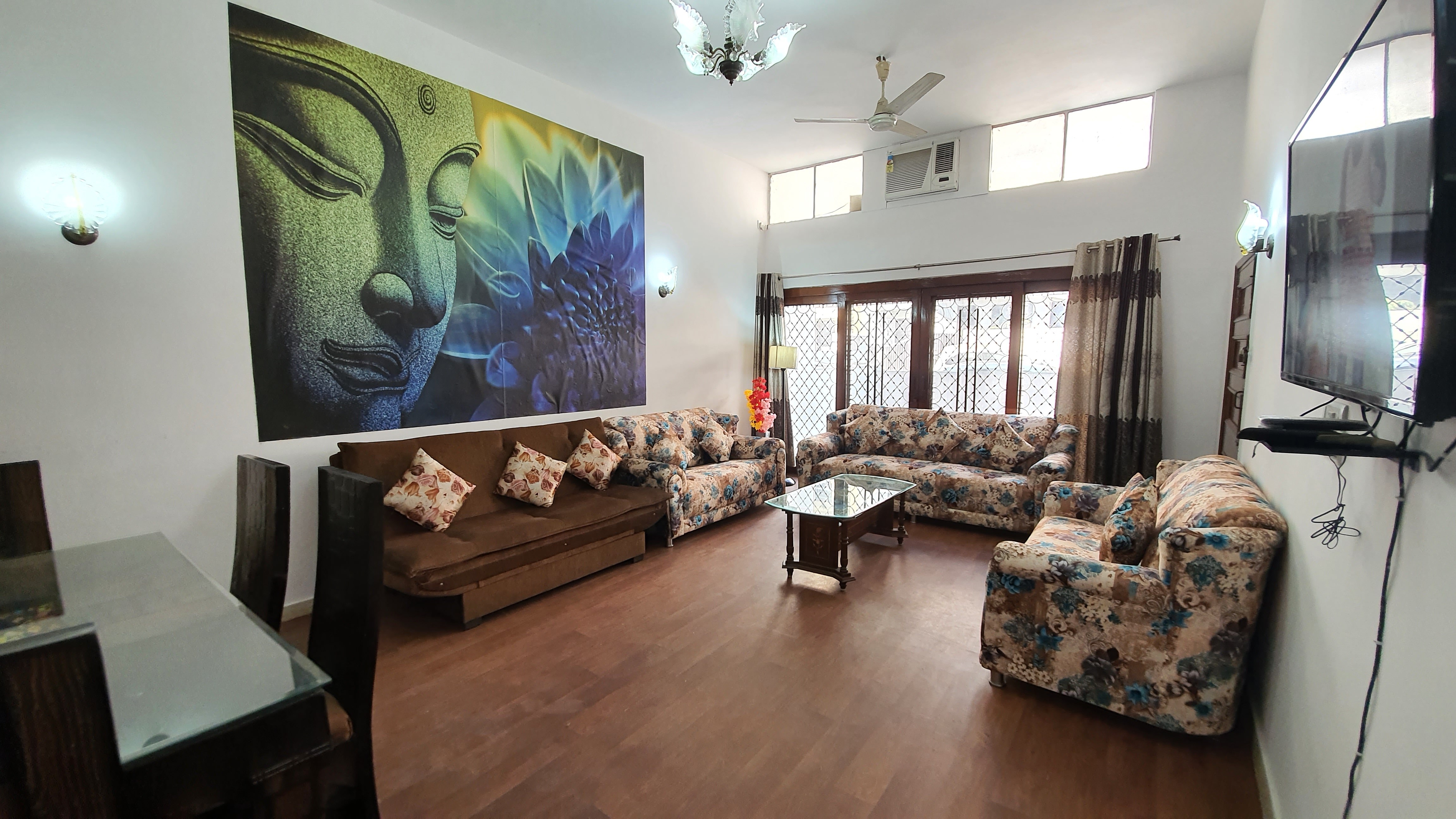 Ground Floor 2BR-Superb Family Apt In GK1 - Tap to explore photos