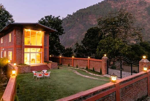 StayVista at Casa Gaula