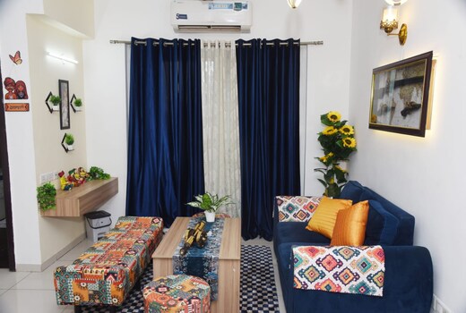 Zoom Stay Sector 168 Noida 1BHK