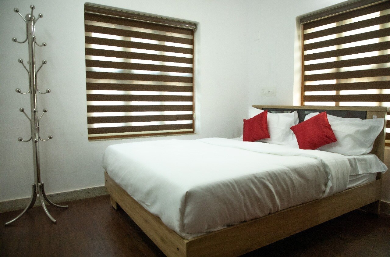 Heal Hive Homestay - Tap to explore photos