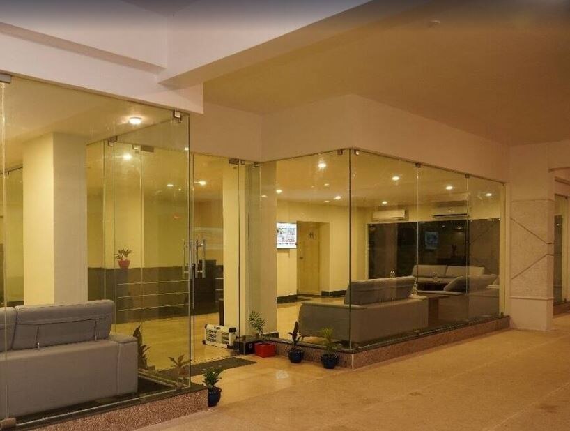 Hotel D Dev Guntur Inr 871 Off 1 8 5 0 Hotel Price Address