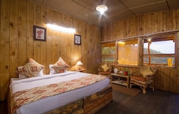 Single cottage machan