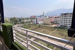 1 BHK Studio - Socialgully Staycation, Rishikesh