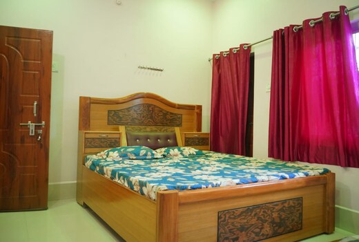 Aradhya Guest House Ayodhya