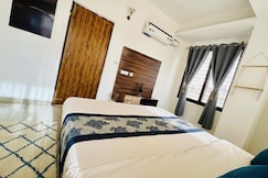 Willow suite  3BR with Living area, Panchkula