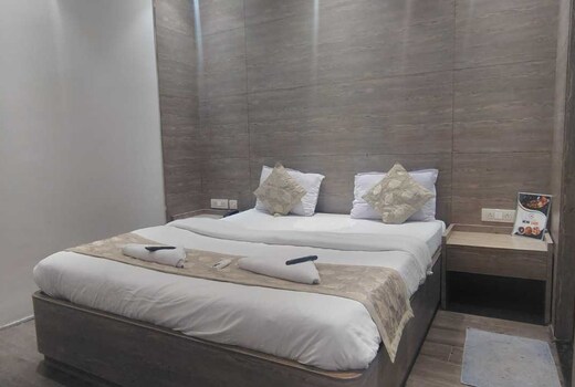 Hotel O Smriti Stay