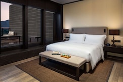 Hilton Ningbo Dongqian Lake Resort, Wenzhou