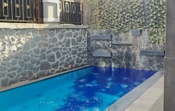 Swimming Pool 1